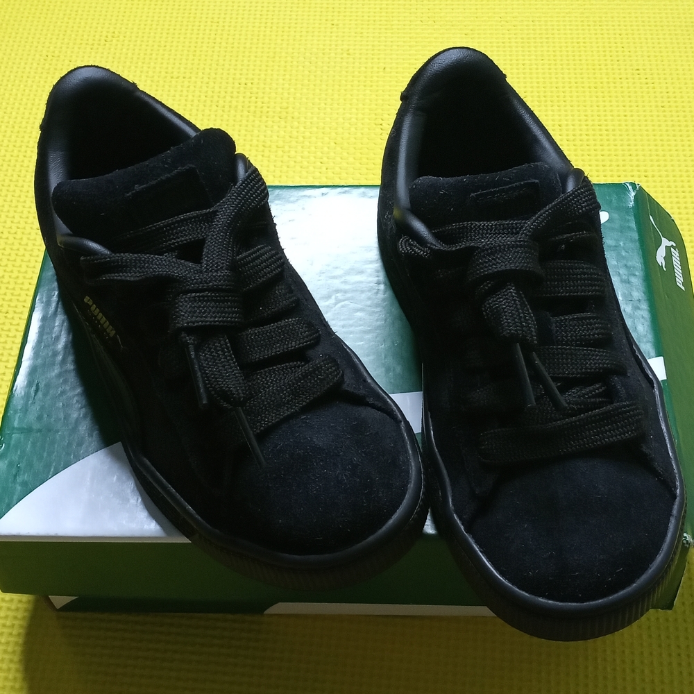 🤩Kids size 1 puma🤩